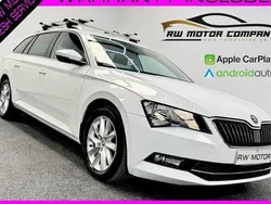 White Used 2017 Skoda Superb SE Estate | £9,992 (Fair price)