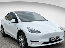Used 2024 Tesla Model Y SUV | £25,990 (Fair price)