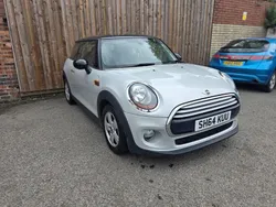 Silver Used 2014 Mini Cooper Hatch Hatchback | £6,390 (Good price)