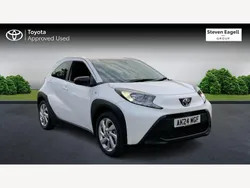 White Used 2024 Toyota Aygo PURE Hatchback | £12,762 (Fair price)