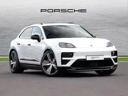 White Used 2025 Porsche Macan Turbo SUV | £98,990