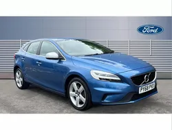 Blue Used 2019 Volvo V40 R-Design Estate | £12,500 (Fair price)