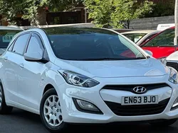 White Used 2014 Hyundai i30 Classic Hatchback | £3,399 (Fair price)