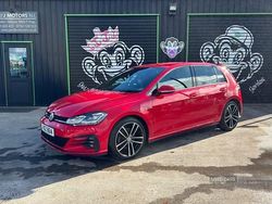 Red Used 2017 VW Golf VII GTD Hatchback | £13,850 (Fair price)