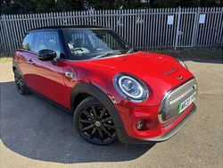 Chili red Used 2020 Mini Cooper SE Hatch Hatchback | £13,245