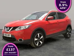 Red Used 2017 Nissan Qashqai N-Connecta SUV | £8,943 (Good price)
