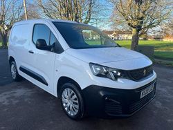 White Used 2020 Peugeot Partner Van | £6,435 (Fair price)