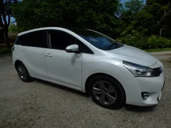 White Used 2014 Toyota Verso Trend MPV | £6,995 (Expensive)