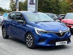 Renault id iron blue Used 2022 Renault Clio V Evolution Hatchback | £13,190 (Fair price)