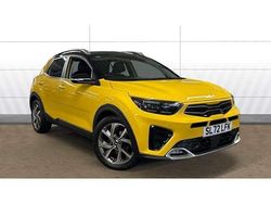 Yellow Used 2022 Kia Stonic 4 SUV | £16,289 (Fair price)
