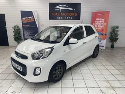 White Used 2015 Kia Picanto 2 Hatchback | £4,795 (Fair price)