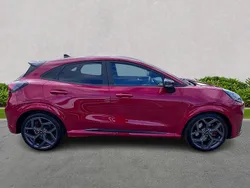 Red Used 2023 Ford Puma ST Hatchback | £21,625 (Good price)