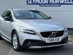 Used 2019 Volvo V40 CC Plus Estate | £13,995 (Expensive)