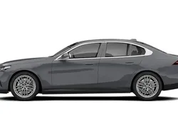 New 2025 BMW 530e M Sport Sedan | £56,942 (Super price)