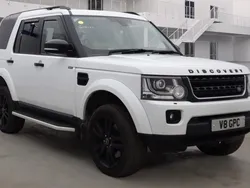 White Used 2016 Land Rover Discovery 4 SE SUV | £15,995 (Fair price)