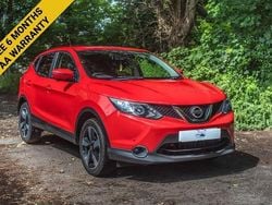 Red Used 2017 Nissan Qashqai N-Connecta SUV | £7,295 (Good price)
