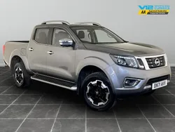 Grey Used 2021 Nissan Navara Tekna Pickup | £19,995 (Good price)