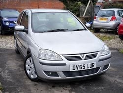 Silver Used 2005 Vauxhall Corsa Hatchback | £2,485 (Fair price)