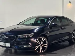 Blue Used 2017 Vauxhall Insignia Elite Hatchback | £10,995 (Fair price)