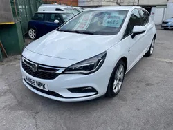 White Used 2016 Vauxhall Astra SRi Hatchback | £4,495 (Good price)