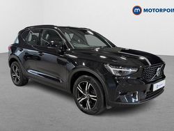 Black Used 2022 Volvo XC40 Plus SUV | £25,949 (Fair price)