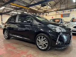 Black Used 2017 Toyota Yaris Hatchback | £7,991 (Fair price)
