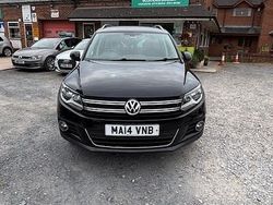 Black Used 2014 VW Tiguan Match SUV | £7,499 (Fair price)