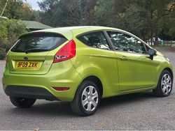 Green Used 2009 Ford Fiesta Style Hatchback | £2,299 (Fair price)