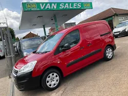 Red Used 2018 Peugeot Partner MPV | £9,995