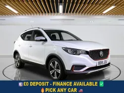 White Used 2019 MG ZS Sedan | £9,649 (Fair price)