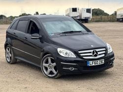 Black Used 2010 Mercedes B180 MPV | £1,690 (Good price)