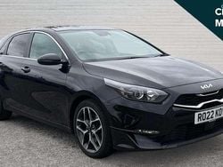 Black Used 2022 Kia Ceed 3 Hatchback | £14,390 (Fair price)