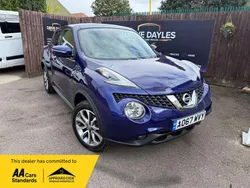 Blue Used 2017 Nissan Juke Tekna SUV | £8,499 (Fair price)