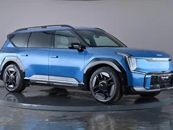 Used 2024 Kia EV9 2 SUV | £55,290 (A bit pricey)