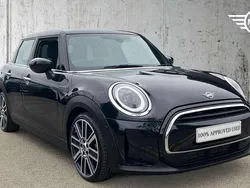 Black Used 2022 Mini Cooper Exclusive Hatchback | £18,422 (A bit pricey)