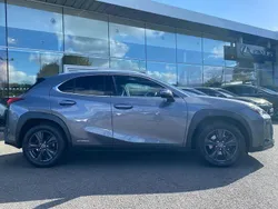 Grey Used 2021 Lexus UX 250h SUV | £20,485 (Fair price)