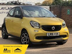 Yellow Used 2016 Smart ForFour Premium Hatchback | £5,590 (Fair price)