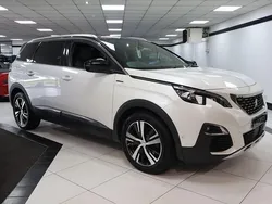 White Used 2018 Peugeot 5008 GT-line MPV | £14,949 (A bit pricey)