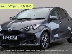 Used 2025 Toyota Yaris Hybrid Design Hatchback | £17,757 (Super price)