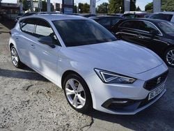 White Used 2020 Seat Leon FR Hatchback | £11,499 (Fair price)