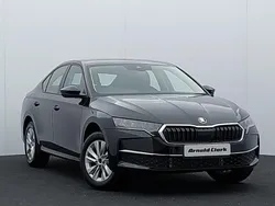 Black New 2025 Skoda Octavia SE Technology Hatchback | £21,998 (Good price)