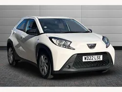 White Used 2022 Toyota Aygo PURE Hatchback | £10,595 (Fair price)