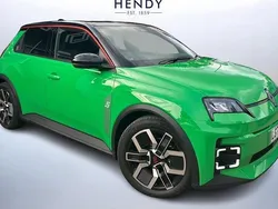 Twotone pop green with black roof + red roof line New 2025 Renault R5 Urban Hatchback | £24,999 (Fair price)