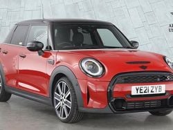 Red Used 2021 Mini Cooper S Exclusive Hatchback | £19,995 (Fair price)