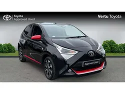Black Used 2021 Toyota Aygo Trend Hatchback | £10,301 (Fair price)