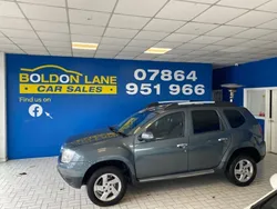 Grey Used 2013 Dacia Duster Lauréate SUV | £2,799 (A bit pricey)