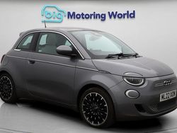 Used 2025 Fiat 500e La Prima Hatchback | £14,358 (Good price)