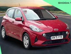 Red Used 2021 Hyundai i10 SE Hatchback | £9,500 (Fair price)