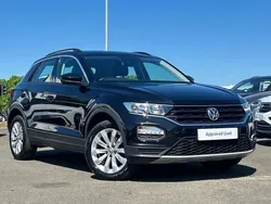 Black Used 2018 VW T-Roc SE SUV | £15,495 (Fair price)