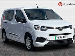 White Used 2025 Toyota Proace Verso City MPV | £18,900